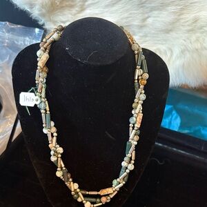 Elegant Multicolor Beaded Necklace